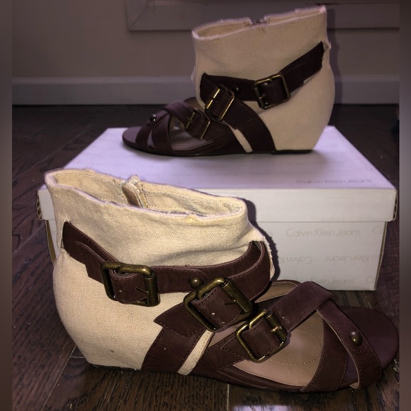 Calvin Klein Jeans Sandals - Picture 2 of 12